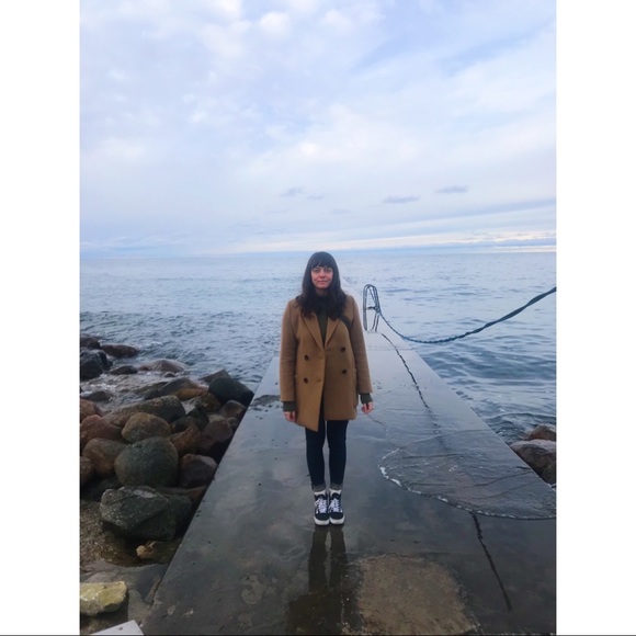 Meet your Posher, Meghan - Picture 1 of 1